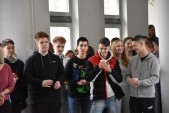 08.jpg