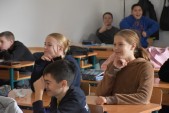 09.jpg